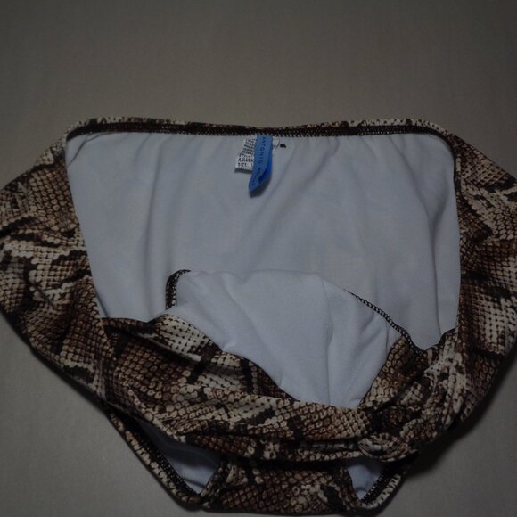 Antonio Melani Size Large / TWIST PANT / Sand / Snake Print / New Bikini Bottom - Picture 6 of 15